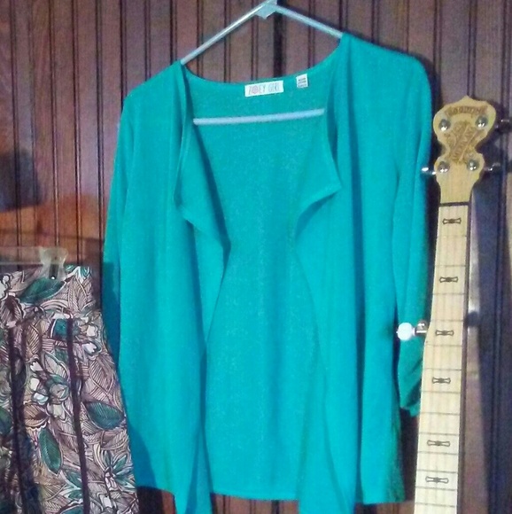 ⛵5/$15 Zoey Both Spring Shirt - Picture 2 of 3